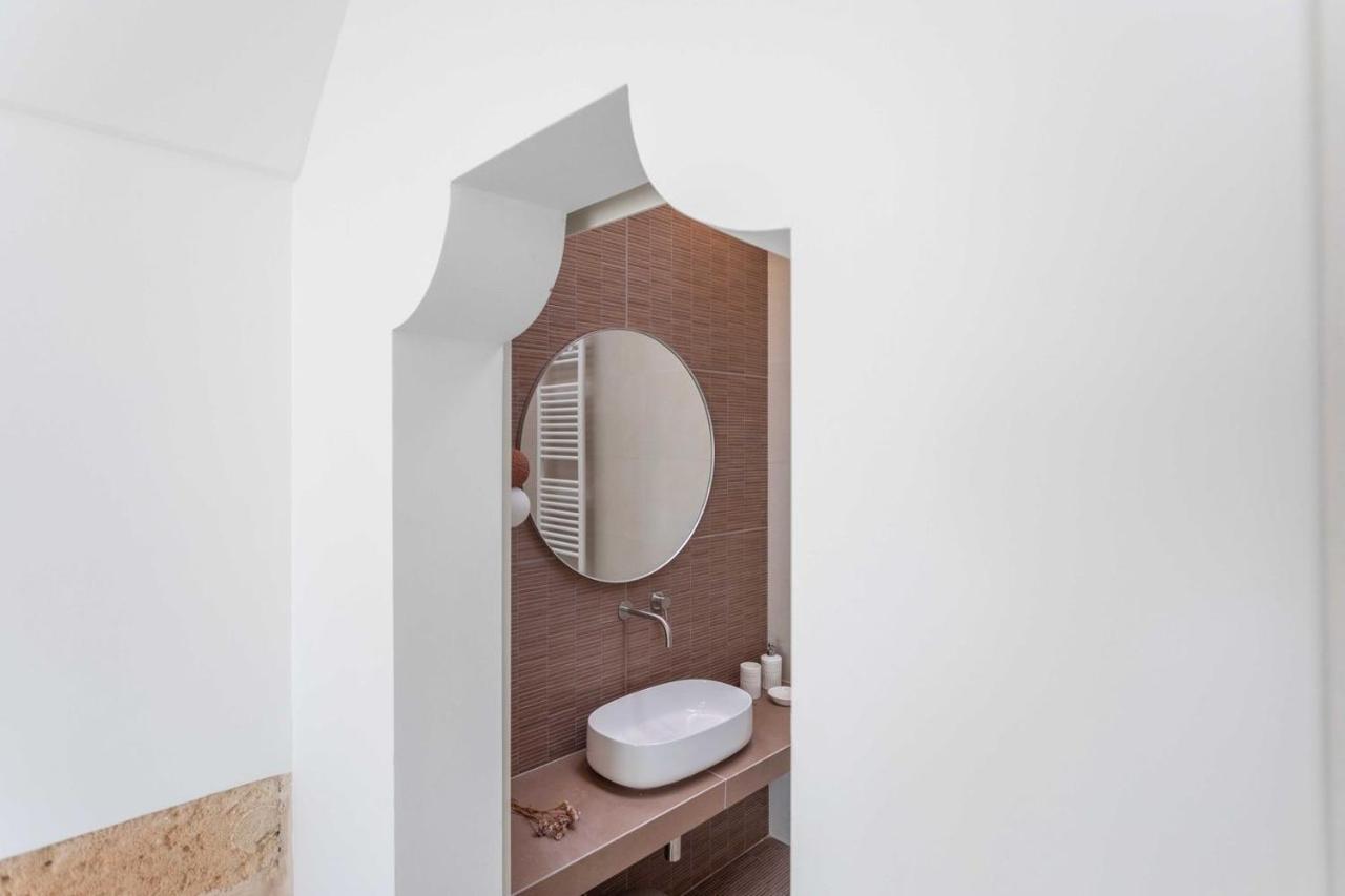 Dimora Dei Maestri-Camera Con Veranda E Bagno Privati Felline Bagian luar foto