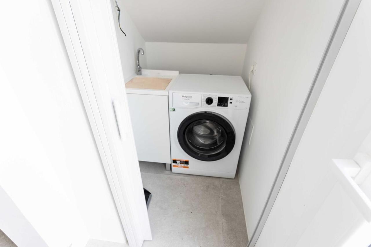 Dimora Dei Maestri-Camera Con Veranda E Bagno Privati Felline Bagian luar foto